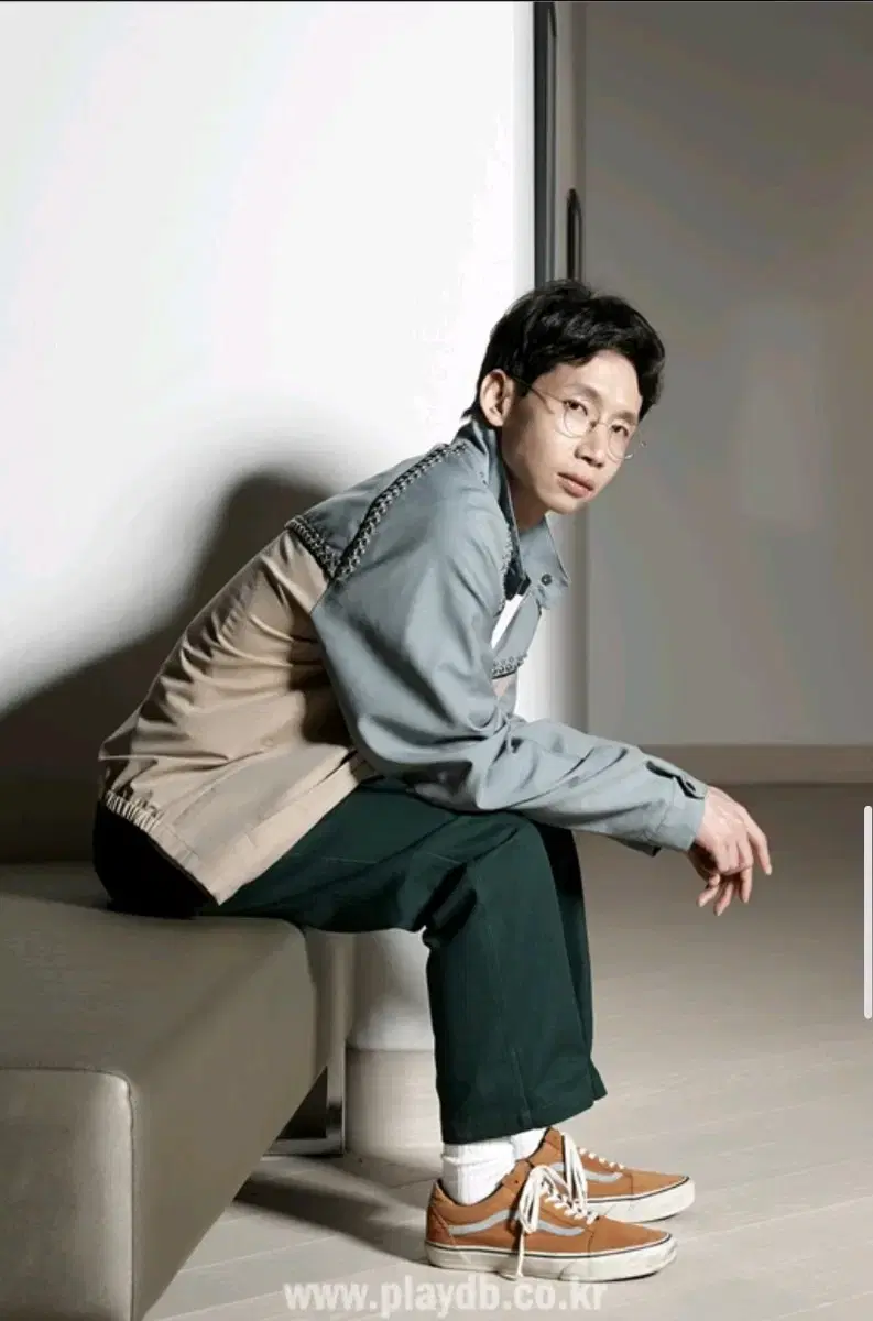 thumbnail-5